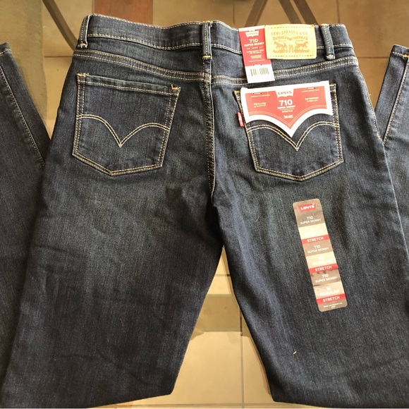 LEVI’S jean girl size 10 - Picture 2 of 2